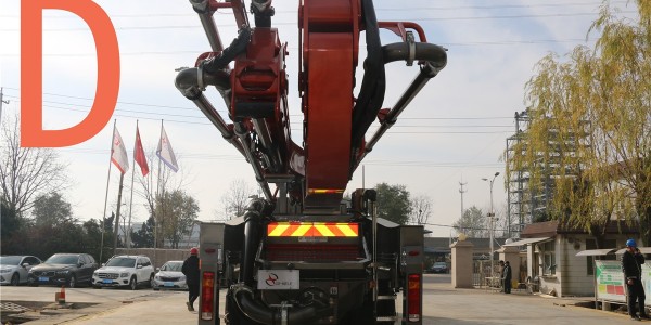 在選擇一臺混凝土泵車前要考慮哪些因素？