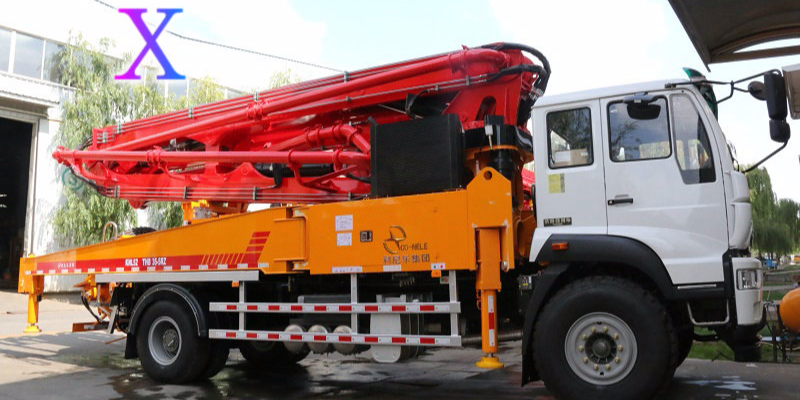 小型混凝土泵車漏漿和攪拌軸故障不要慌，科尼樂來幫忙