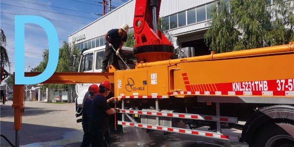 潤(rùn)滑油能使承受的沖擊負(fù)荷起到緩沖的作用