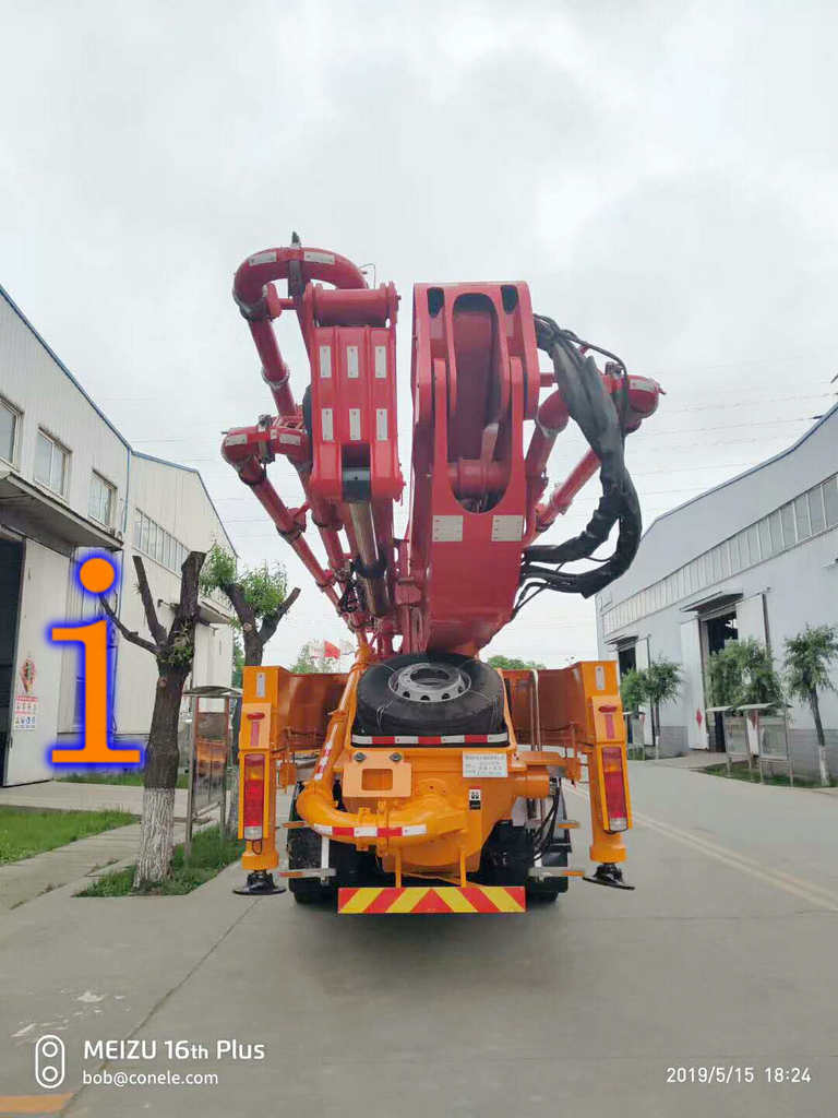 青島小型混凝土泵車價格 (20)