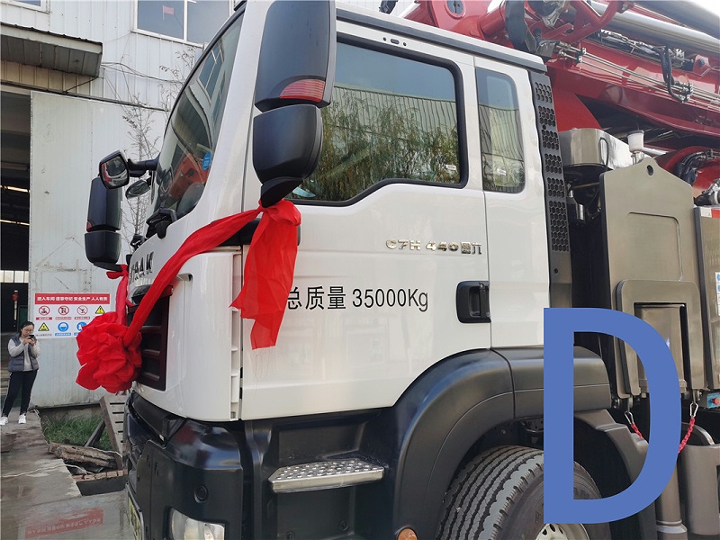 青島混凝土泵車(chē)價(jià)格 (24)