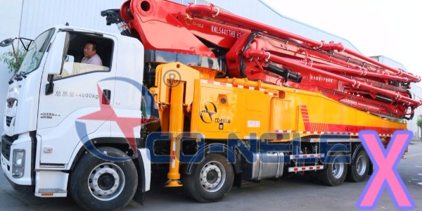 部分臂架or全展臂架，根據實際情況來定，實現小型泵車靈活施工